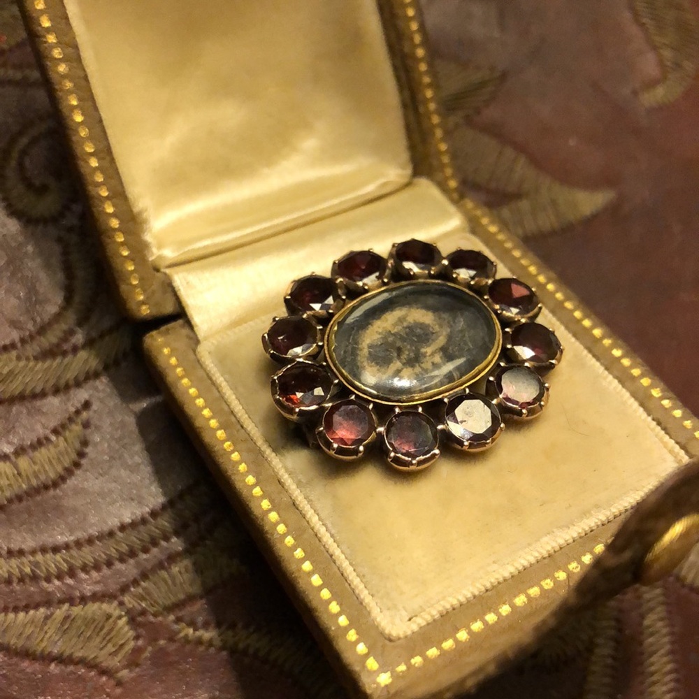 Georgian Victorian mourning brooch - Picture 2 of 9